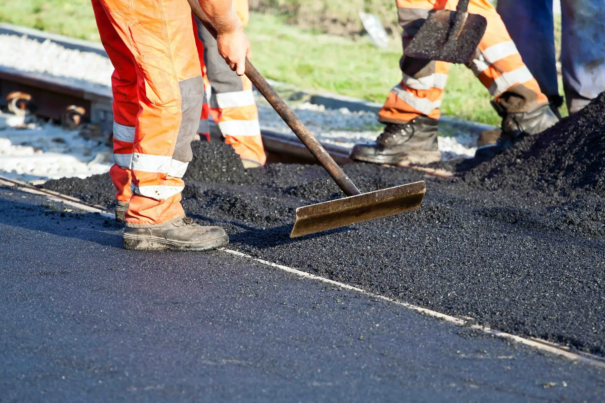 Commercial road surfacing experts Wolverhampton
