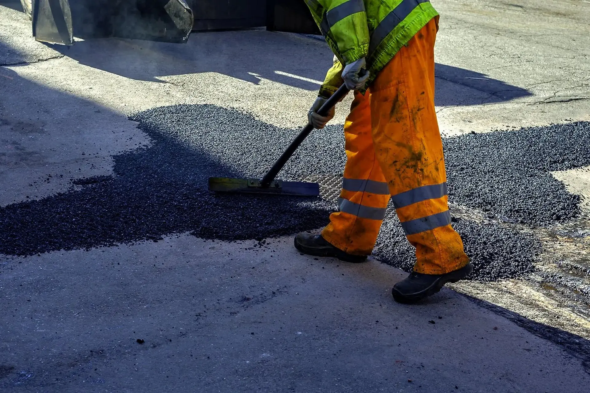 Road resurfacing Wolverhampton